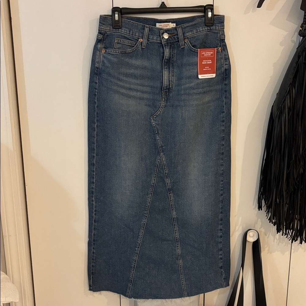 Levi Strauss Signature mid rise stretch denim maxi jeans skirt NEW,6(28) - Picture 2 of 7